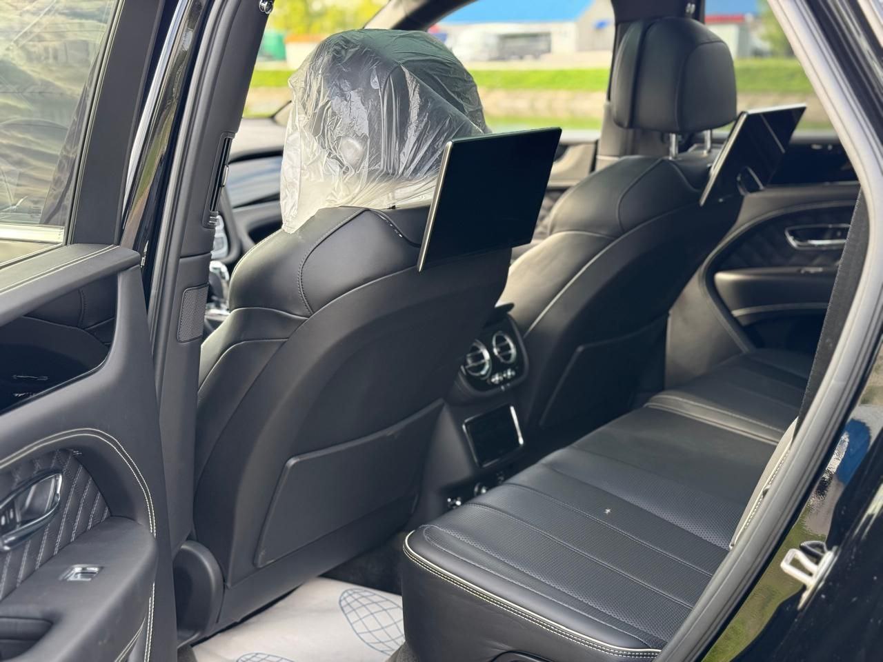 Bentley Bentayga id-3506