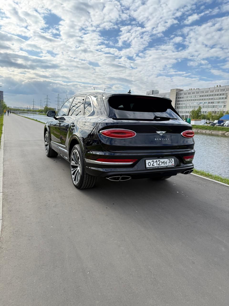 Bentley Bentayga id-3506