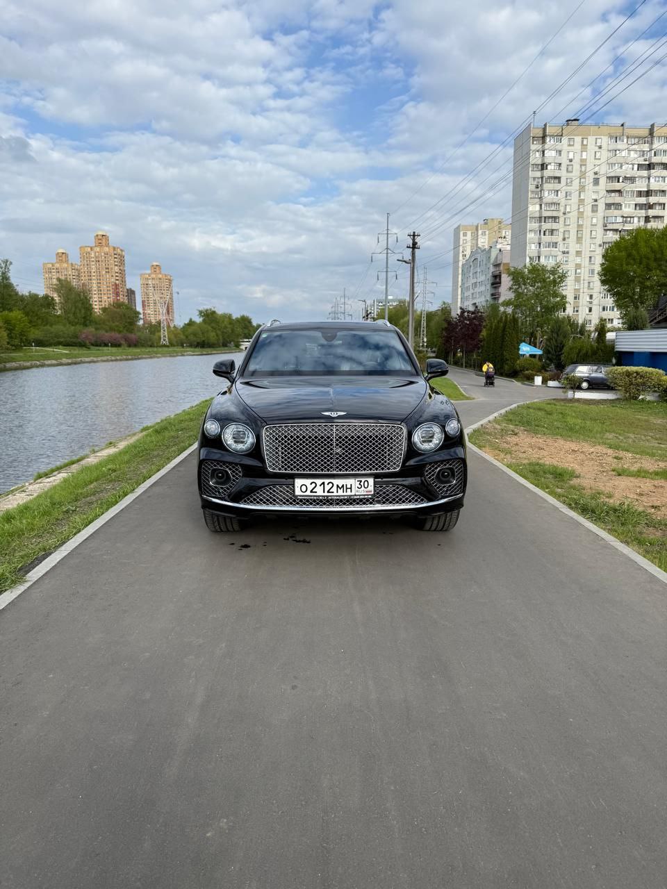 Bentley Bentayga id-3506