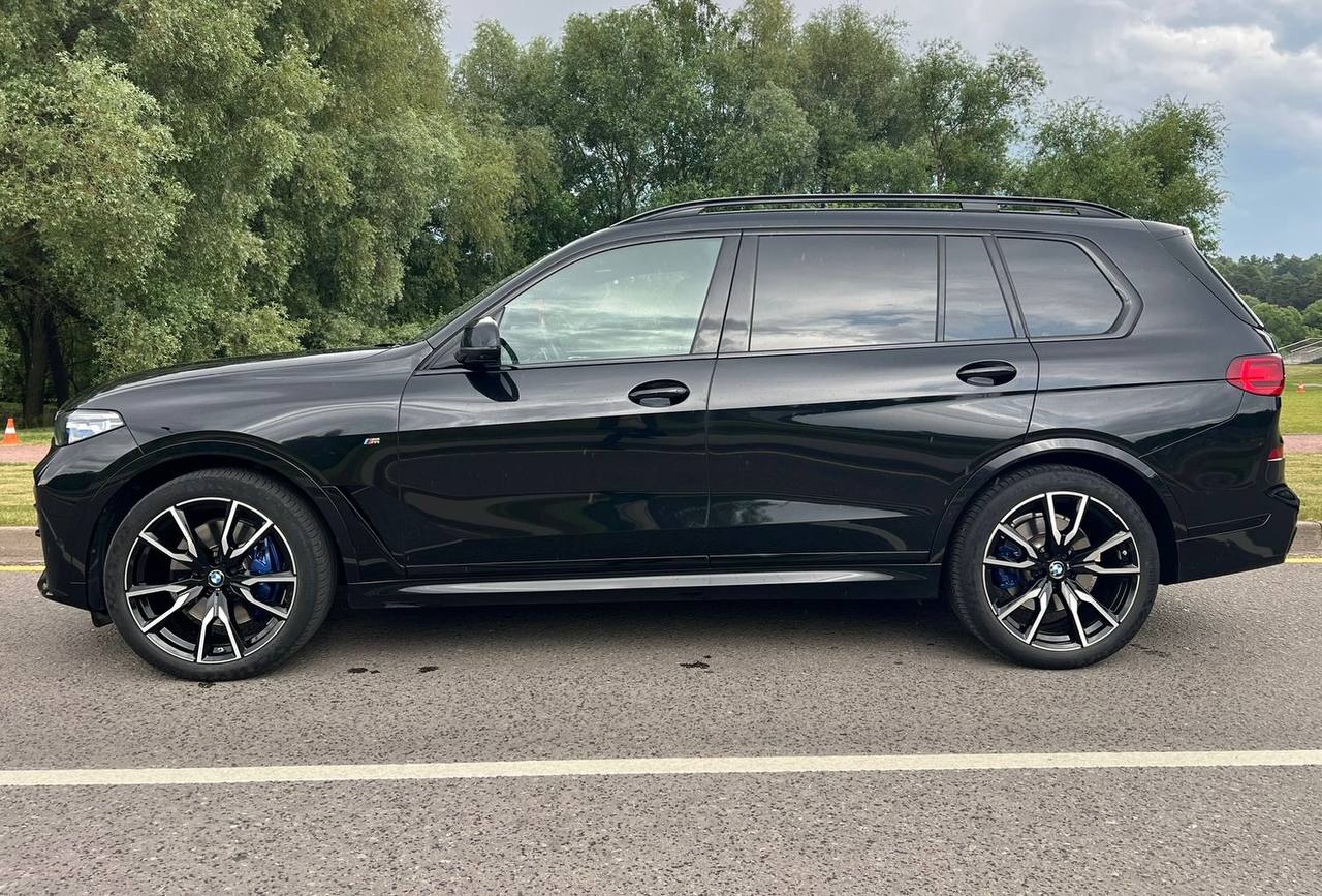 BMW X7 xDrive 40i Msportid-3918