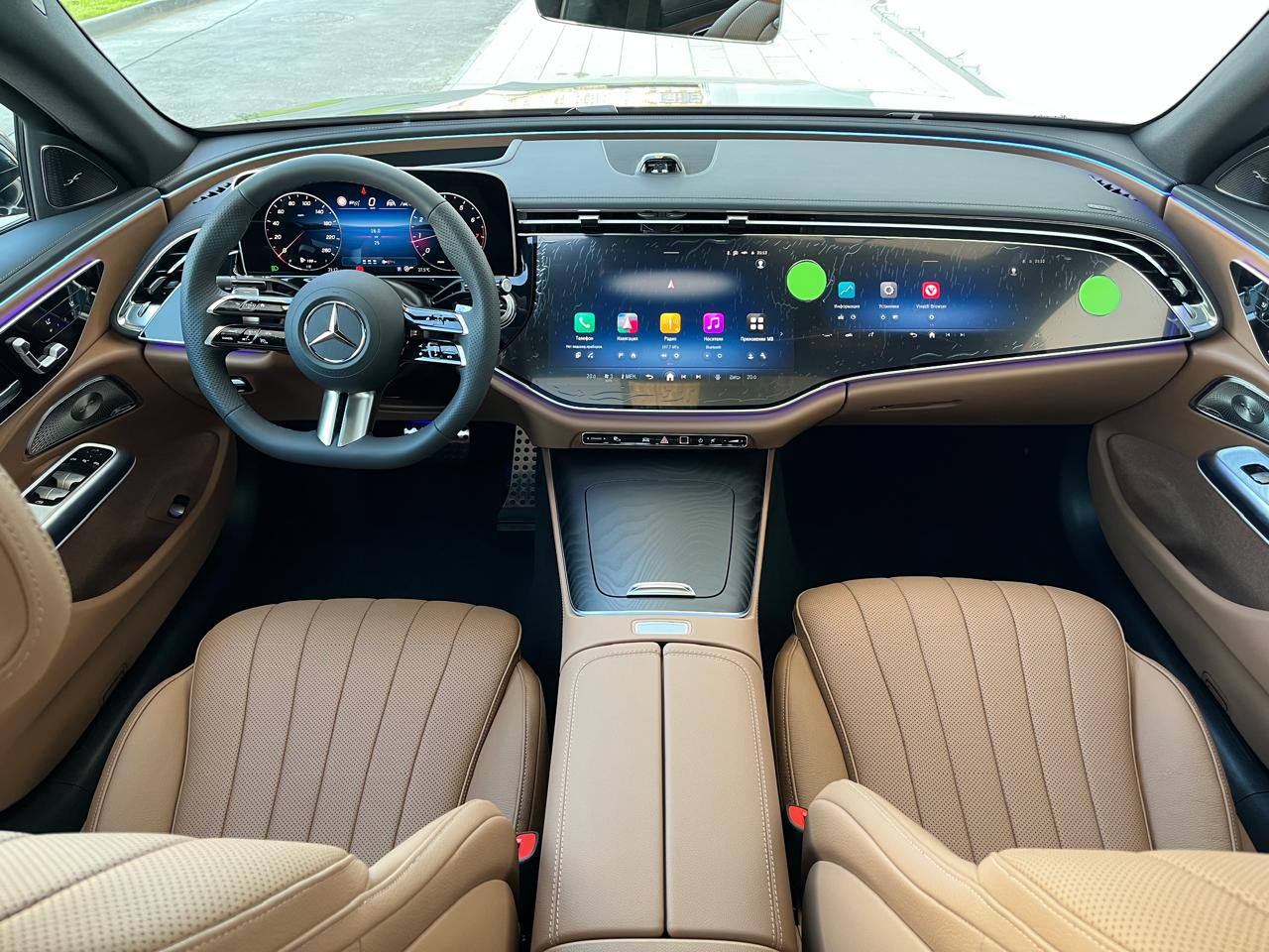 Mercedes-Benz E-Class 300id-4681