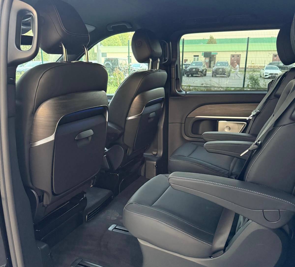 Mercedes-Benz V-Class 300d 4M Extra Longid-5200