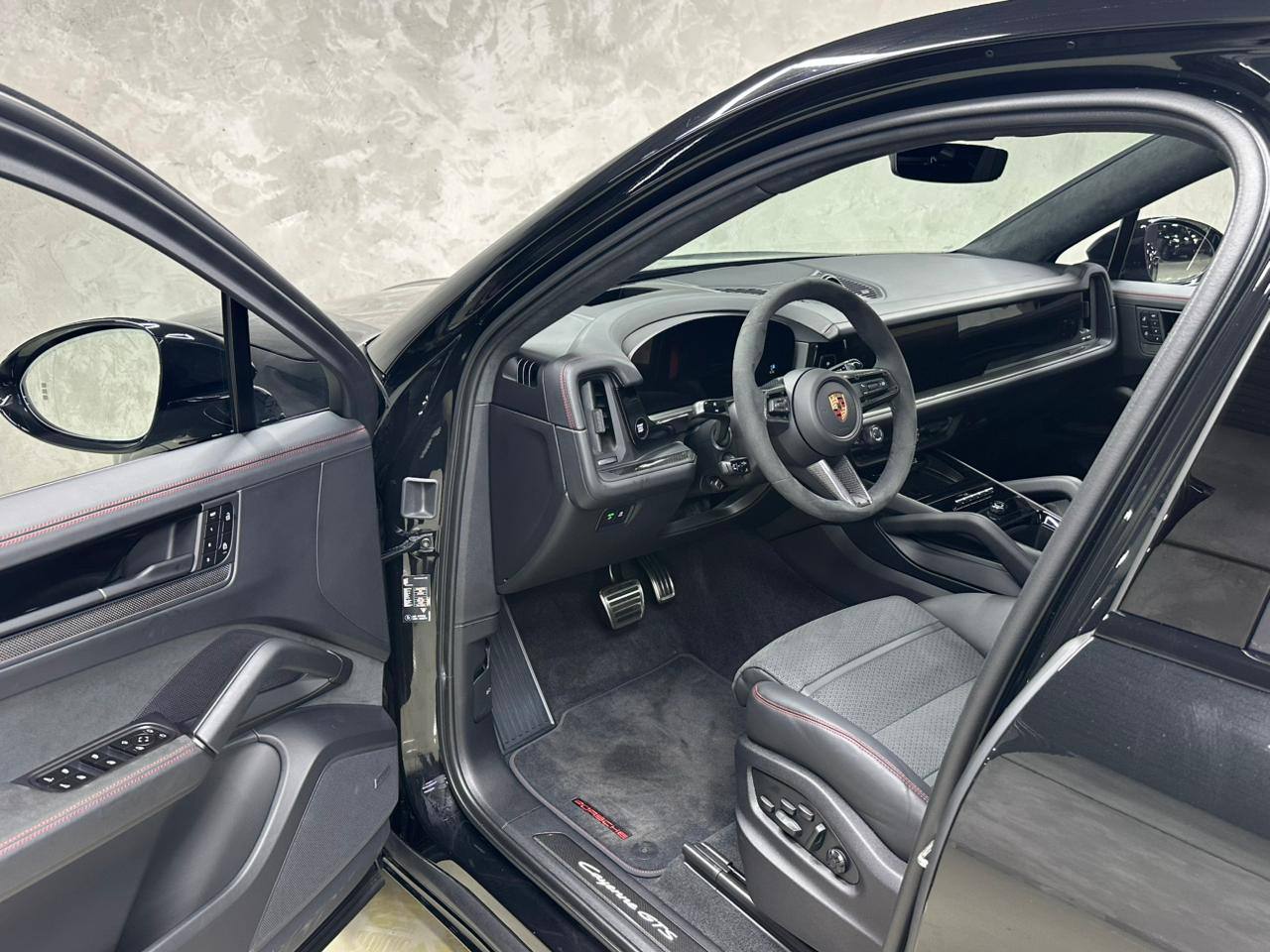 Porsche Cayenne GTS Coupeid-5424