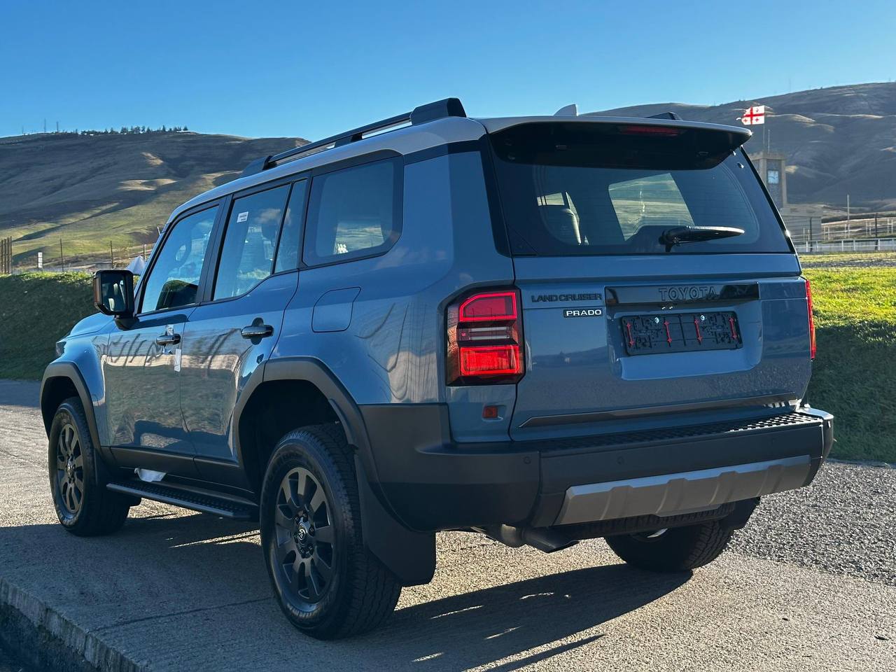 Toyota Land Cruiser Prado 250id-5427