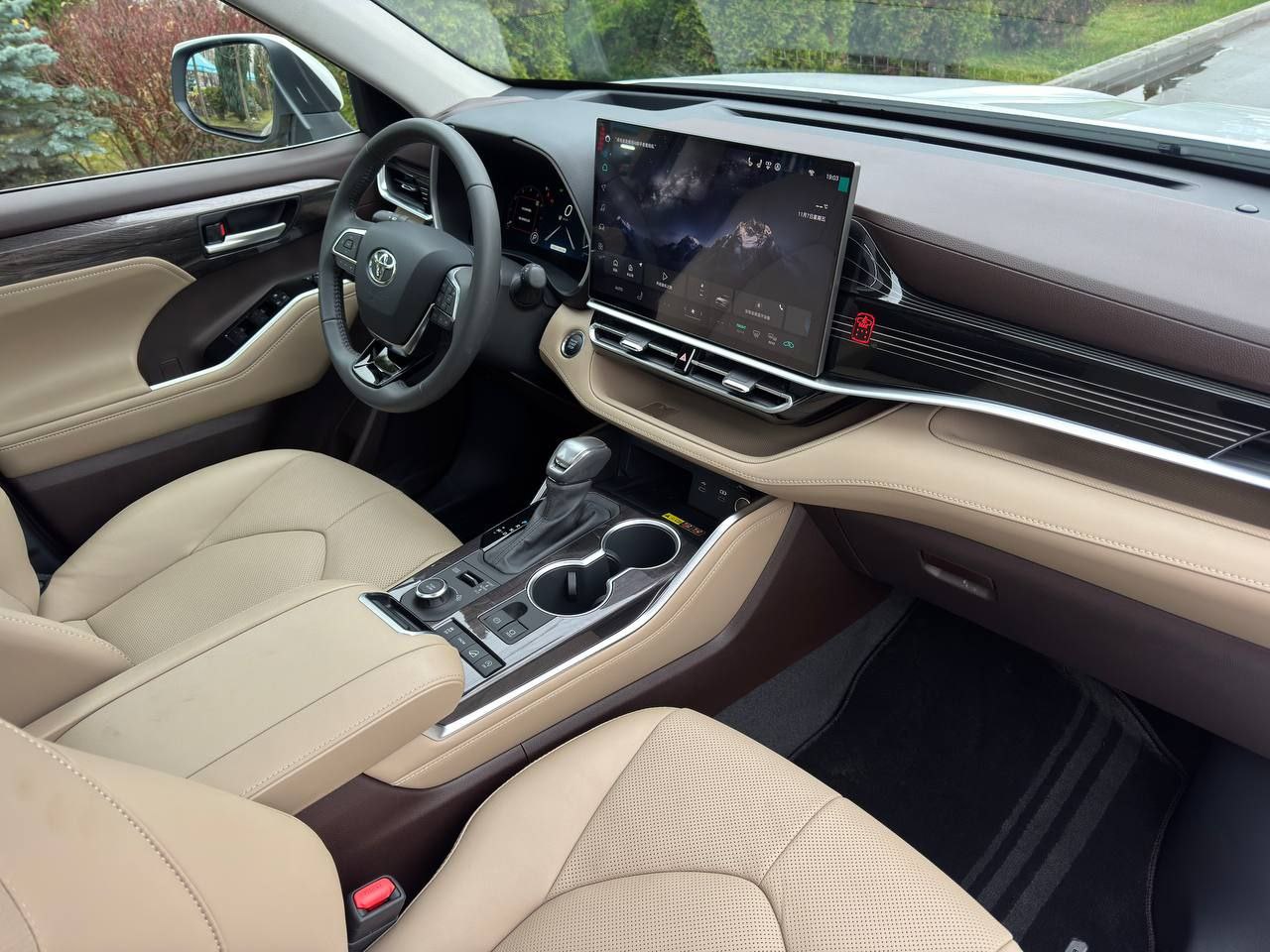 Toyota Highlander 2,0t 240л.с. 4wdid-5431