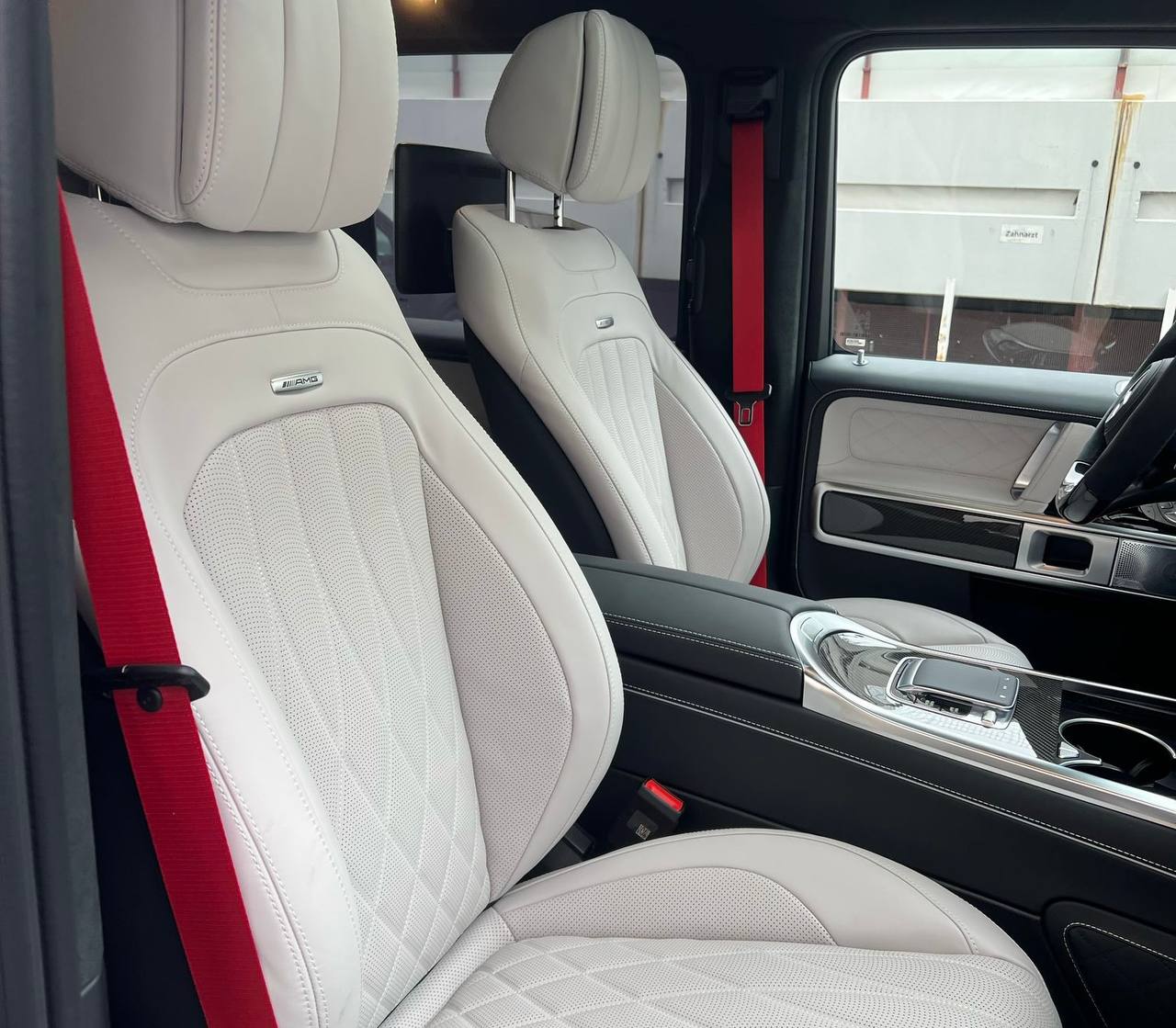 Mercedes-Benz G-class 63 AMGid-3509