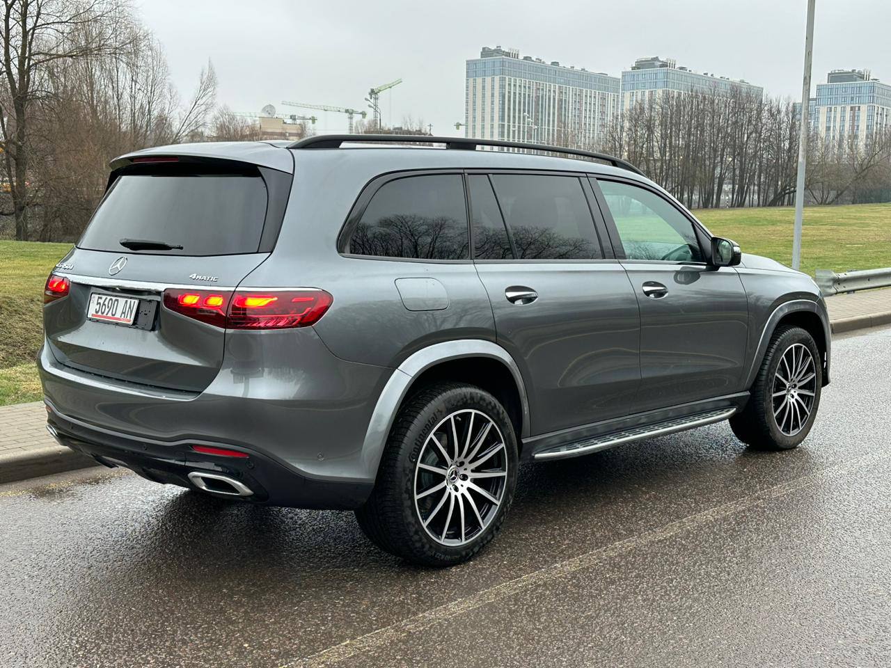 Mercedes-Benz GLS-Class 450did-3924