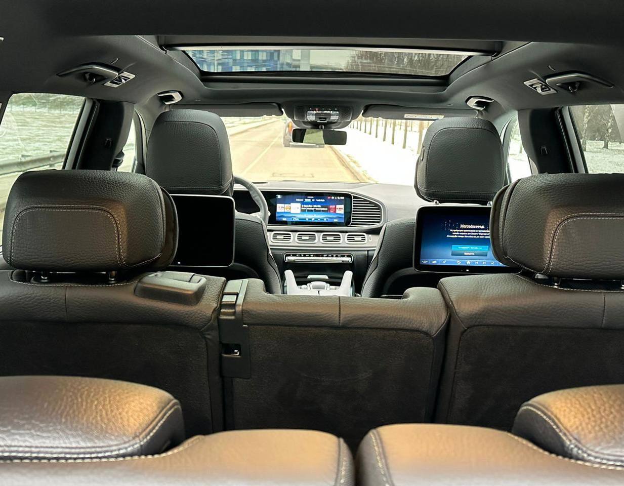 Mercedes-Benz GLS-Class 450did-3925