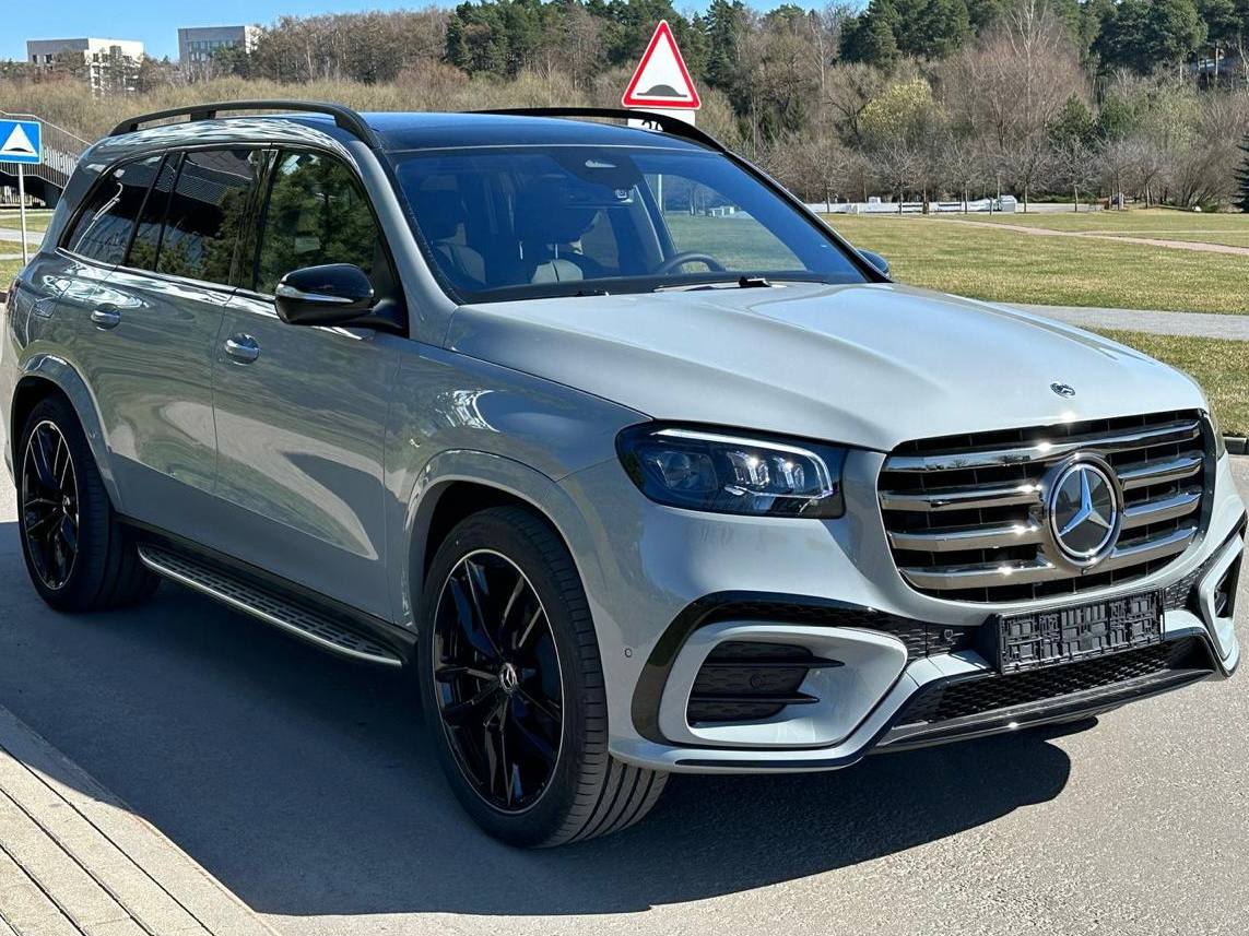 Mercedes-Benz GLS-Class 450did-3926