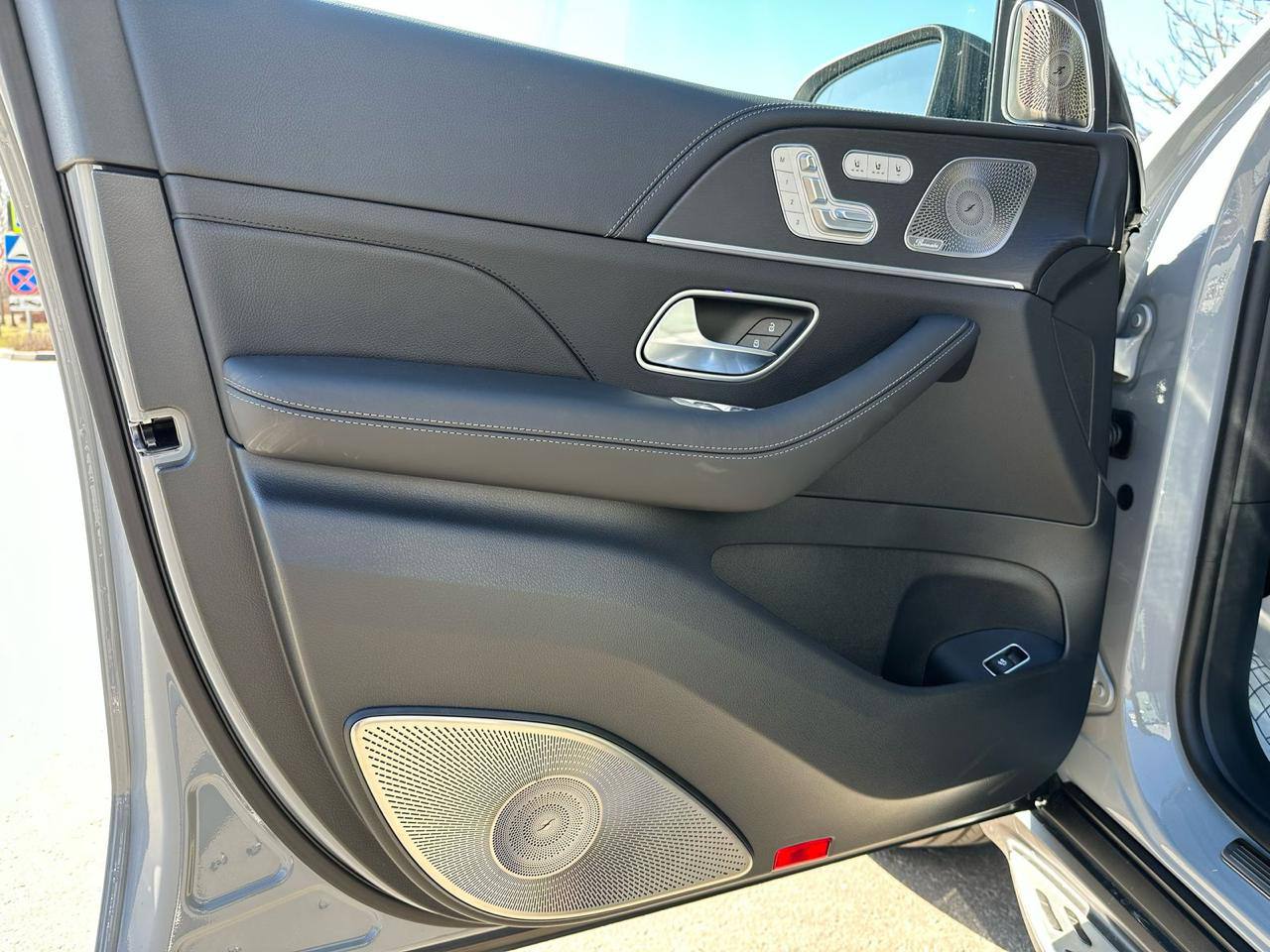 Mercedes-Benz GLS-Class 450did-3926