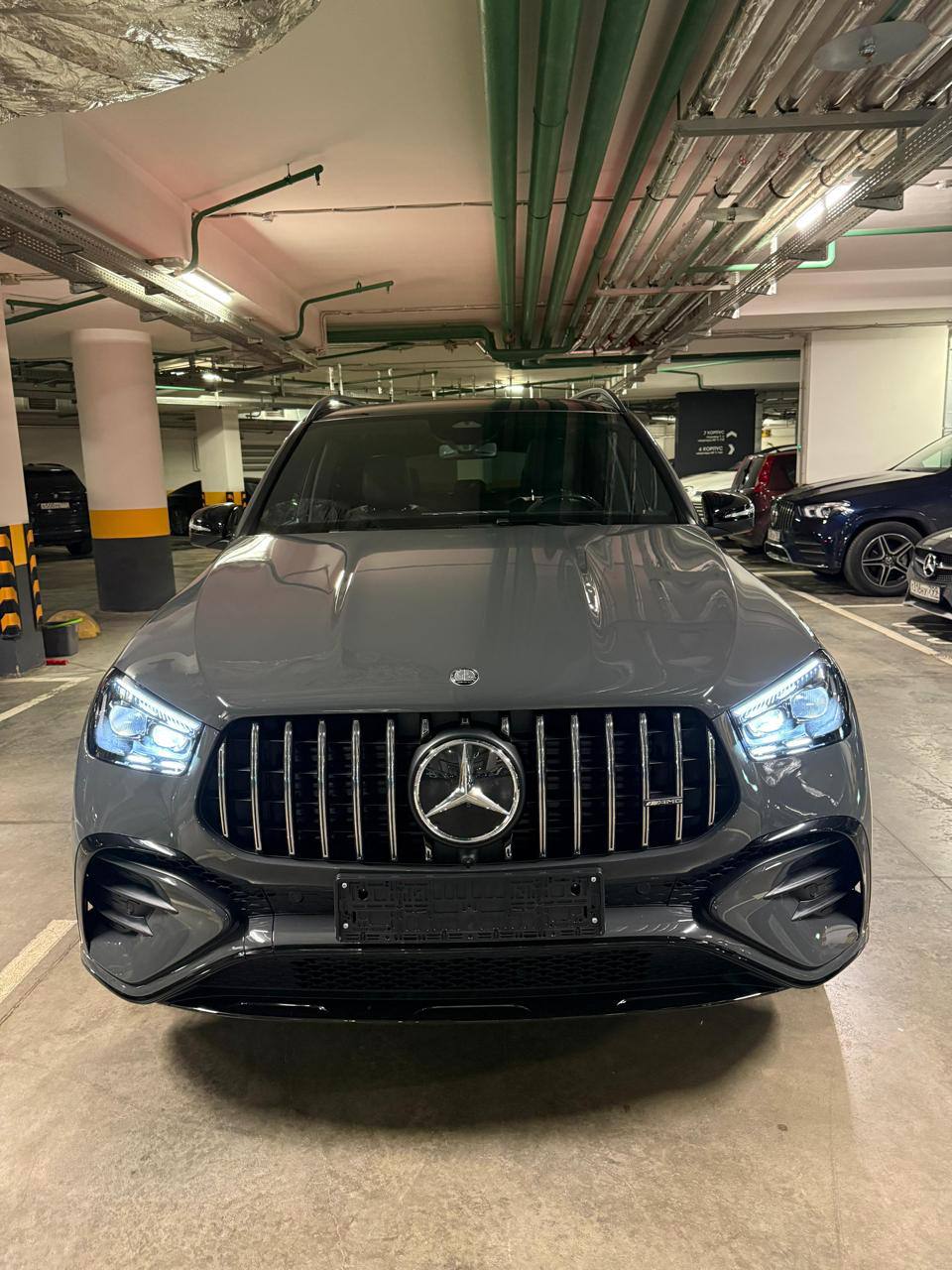 Mercedes-Benz GLE-Class 53 4M AMGid-3928