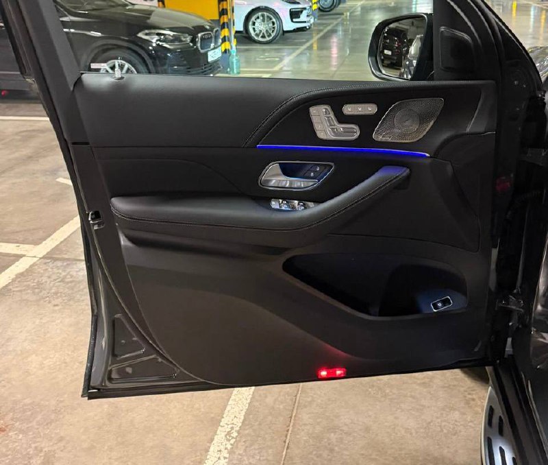 Mercedes-Benz GLE-Class 53 4M AMGid-3929