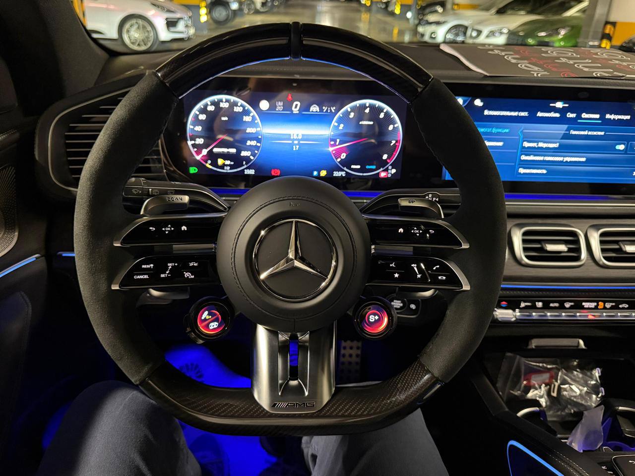 Mercedes-Benz GLE-Class 53 4M AMGid-3929