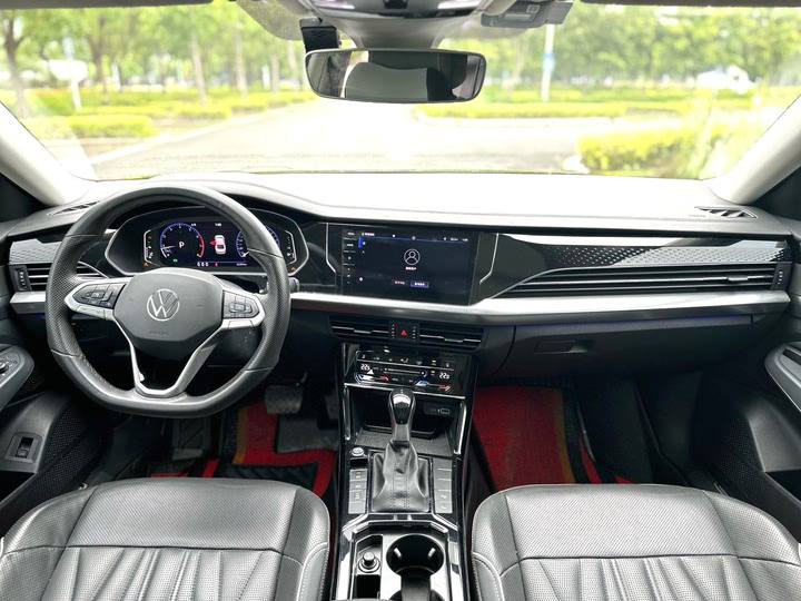 Volkswagen Passat 330tslid-3930