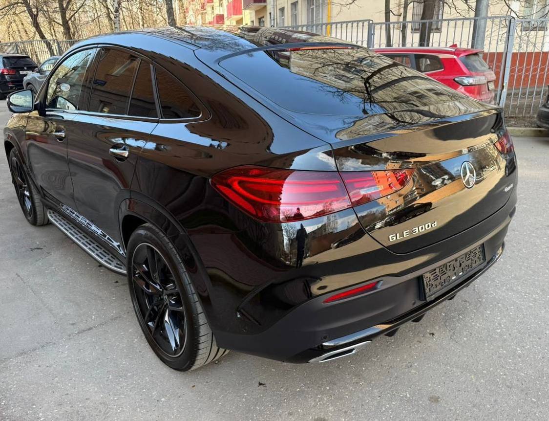 Mercedes-Benz GLE-Class 300D 4MATICid-4690