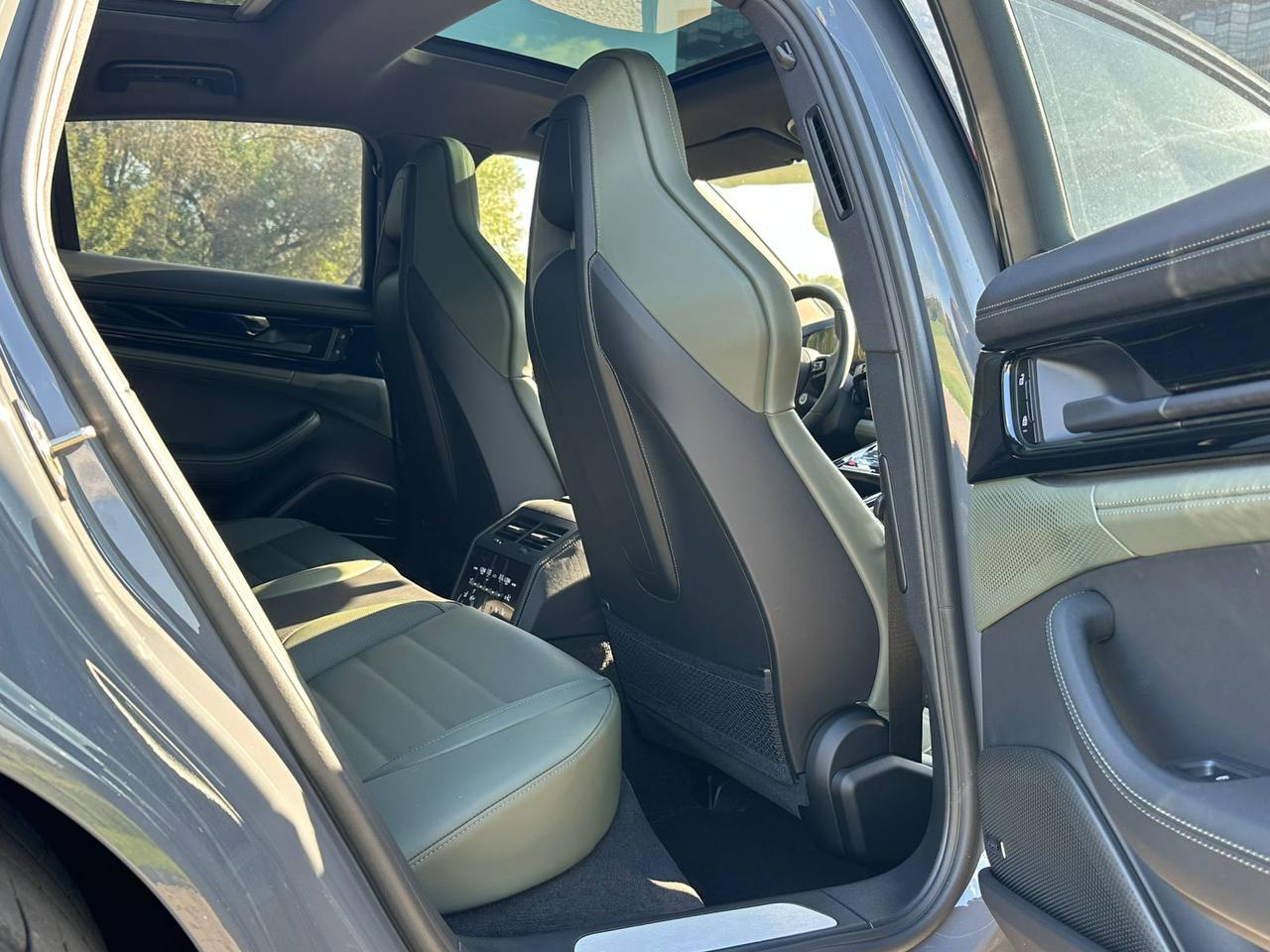 Porsche Panamera 4id-4957