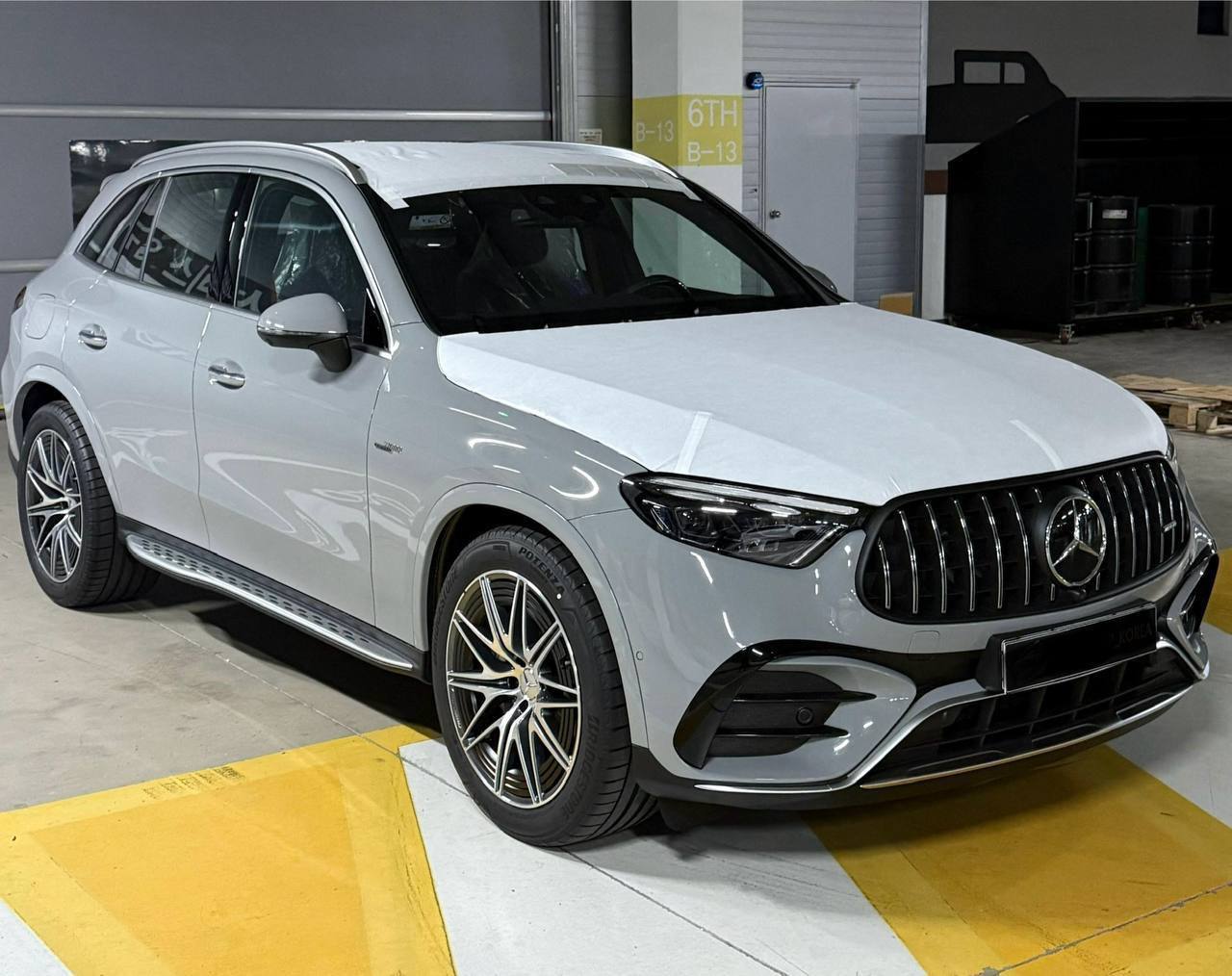 Mercedes-Benz GLC-Class 43 AMG 4Mid-5437