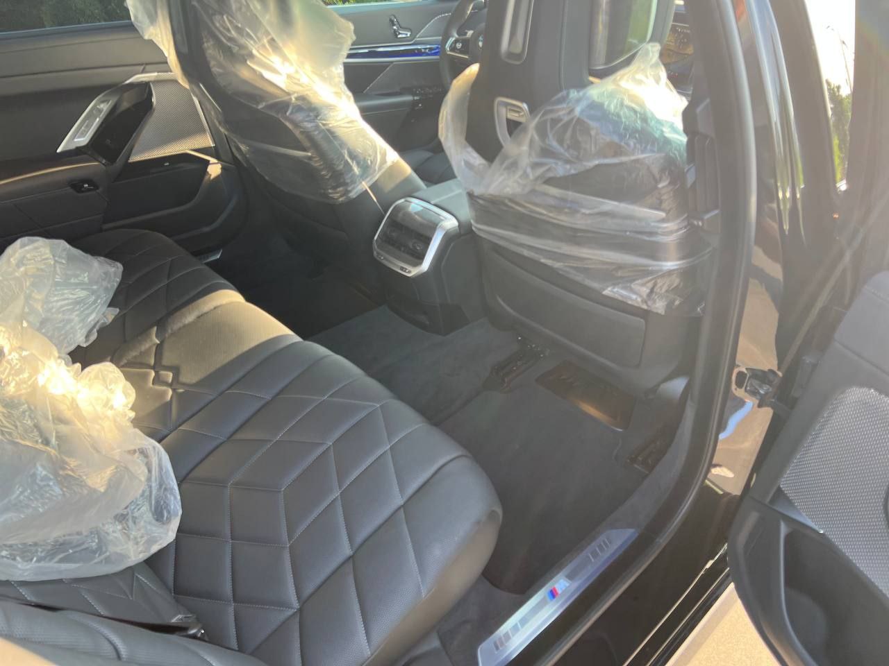 BMW 7 series 740 d xdriveid-3939