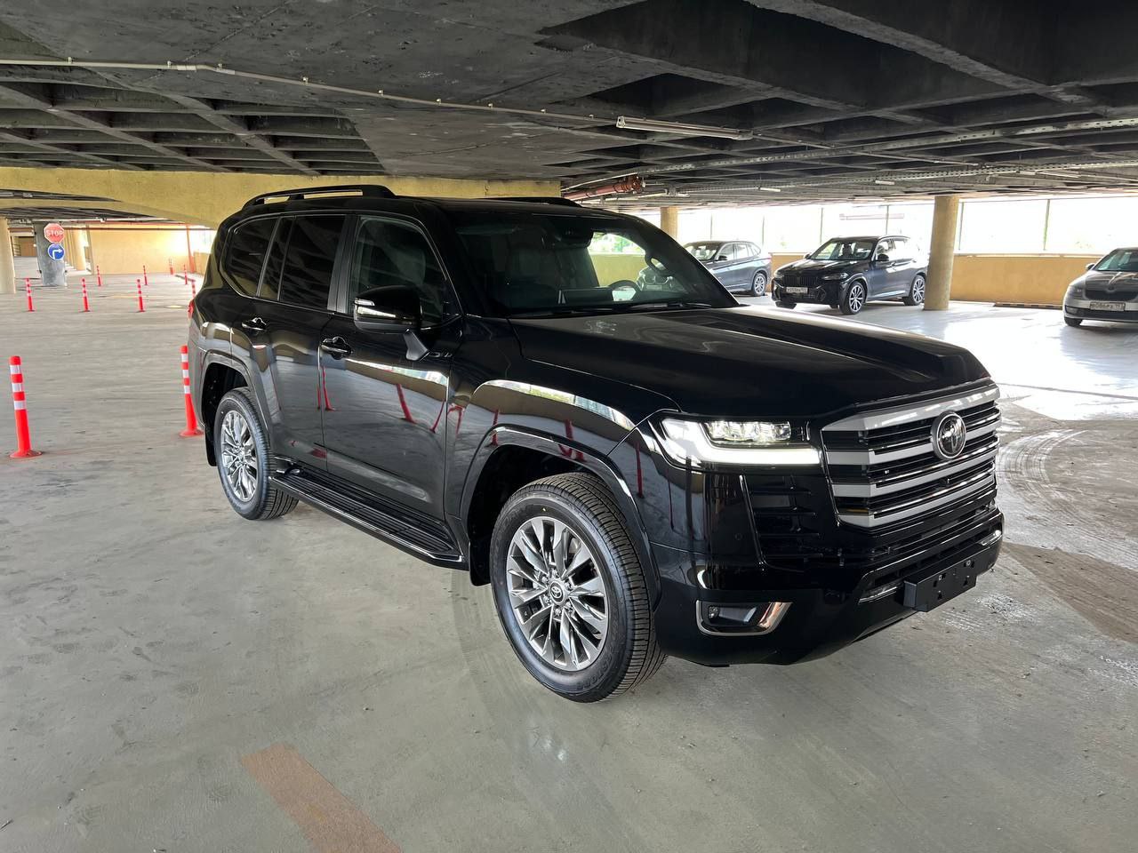 Toyota Land Cruiser 300id-3943