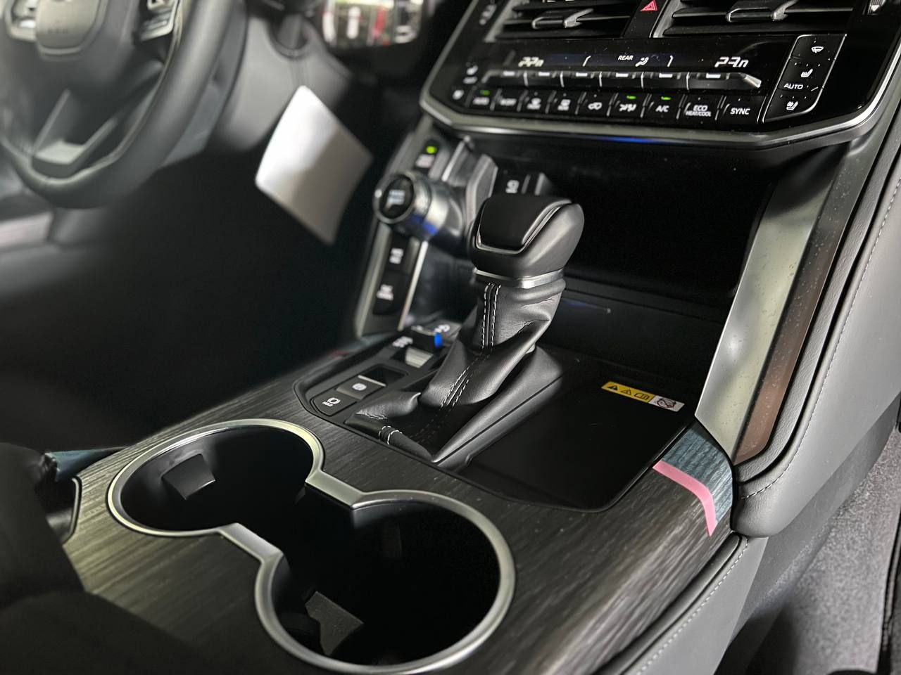 Toyota Land Cruiser 300id-3943