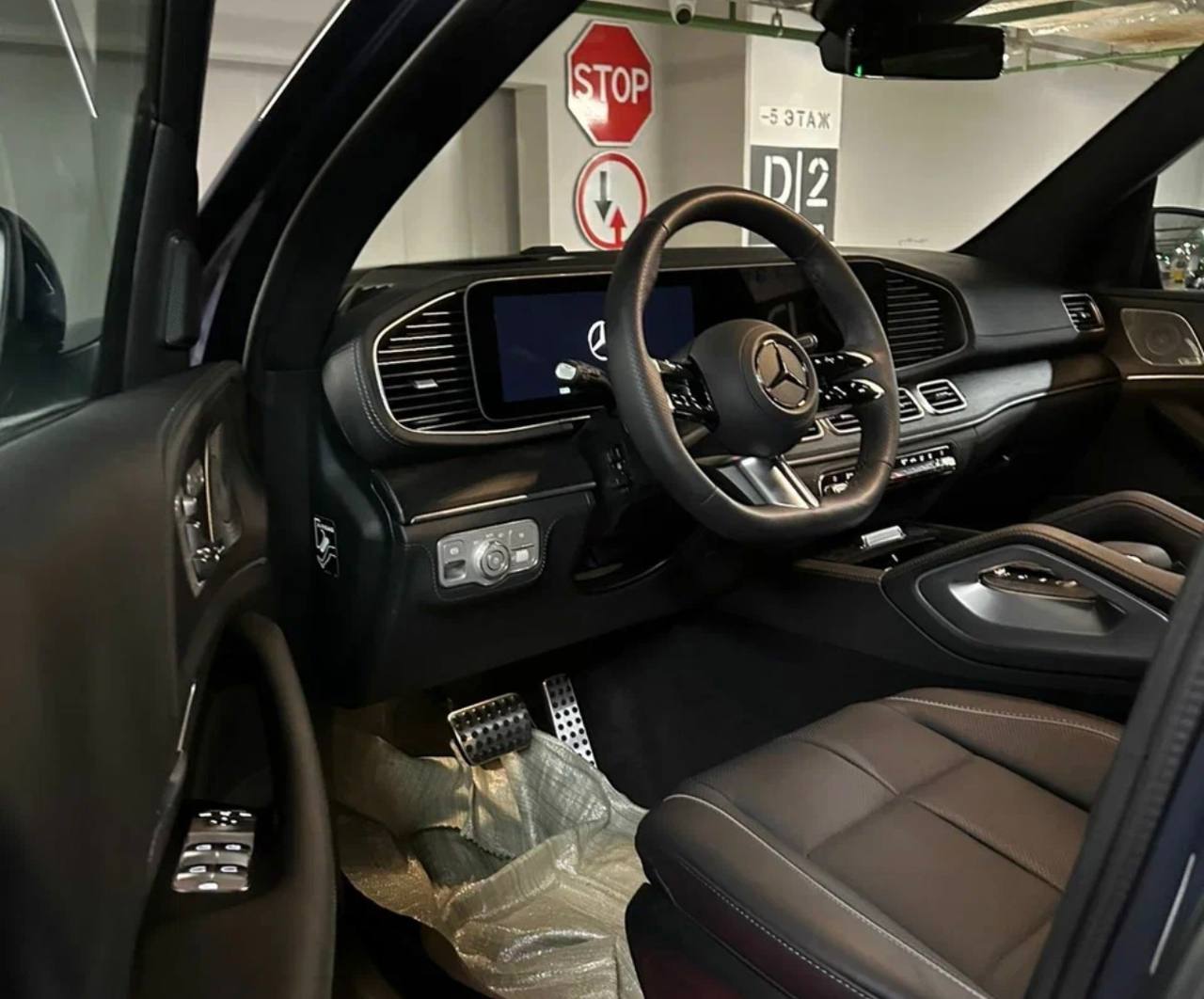 Mercedes-Benz GLS-Class 450did-3944