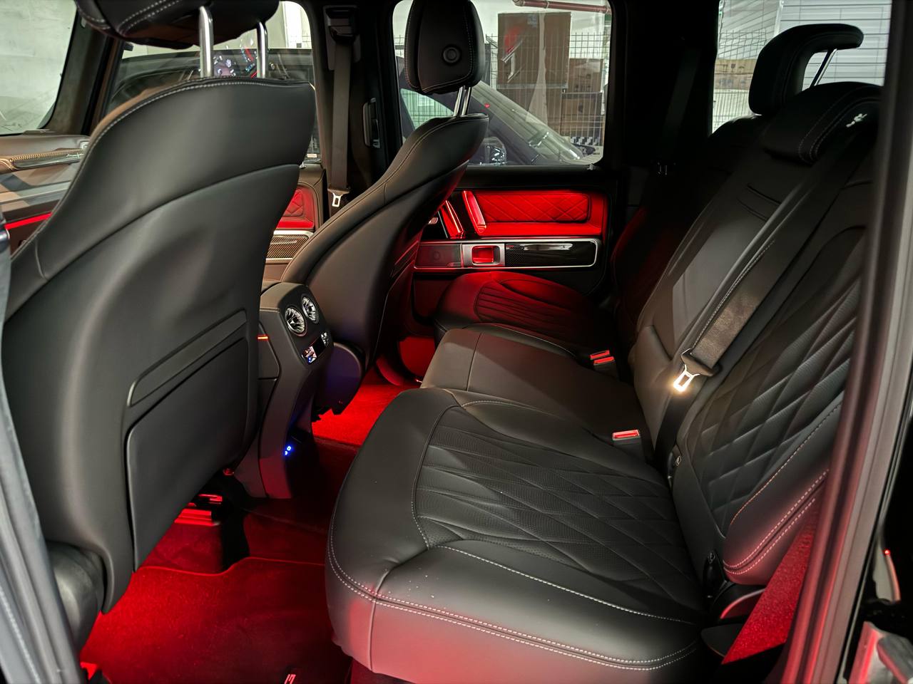 Mercedes-Benz G-Class 63 AMGid-3945