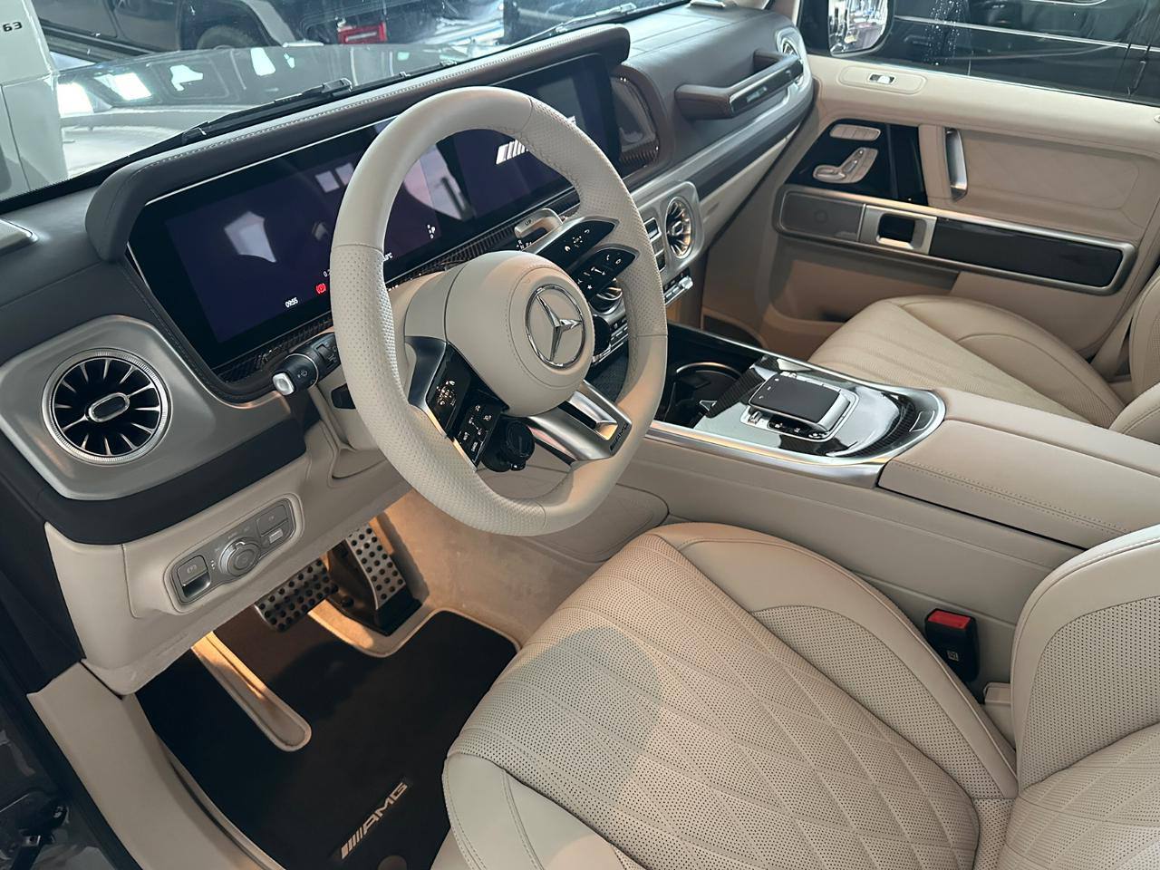 Mercedes-Benz G-Class 63 AMGid-3946