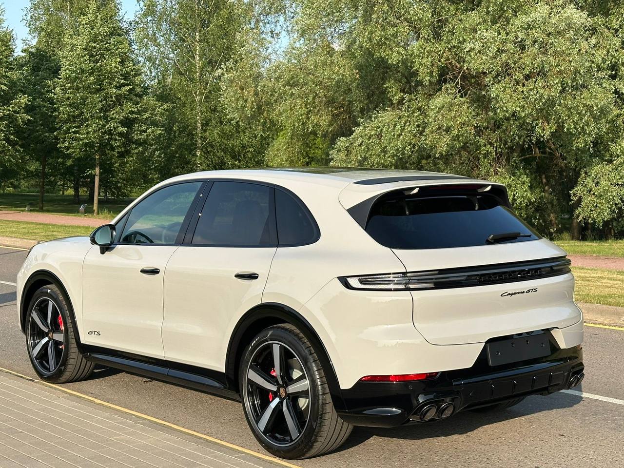 Porsche Cayenne GTS Coupeid-3949