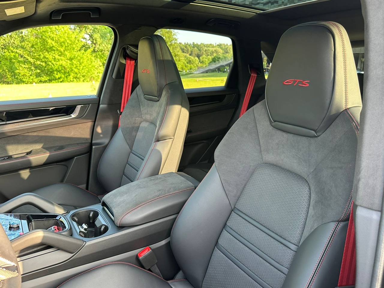 Porsche Cayenne GTS Coupeid-3949