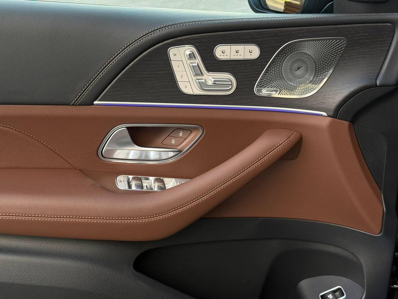 Mercedes-Benz GLE-Class 450id-4354