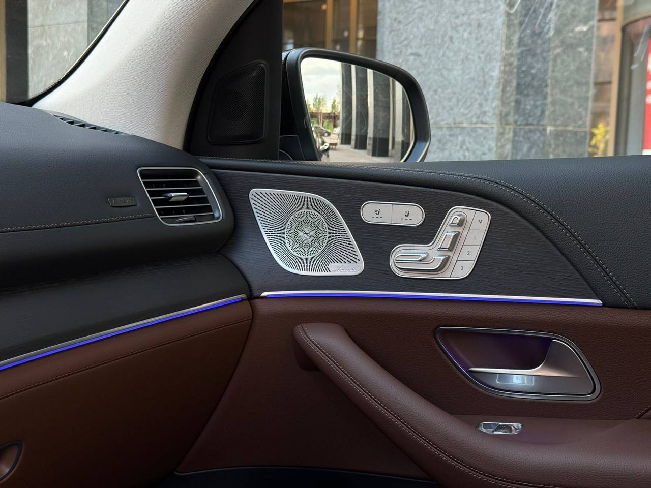 Mercedes-Benz GLE-Class 450id-4354