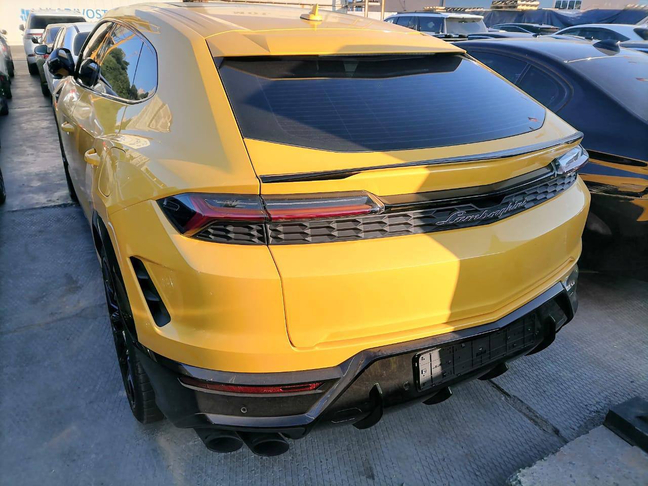 Lamborghini Urus SEid-4355