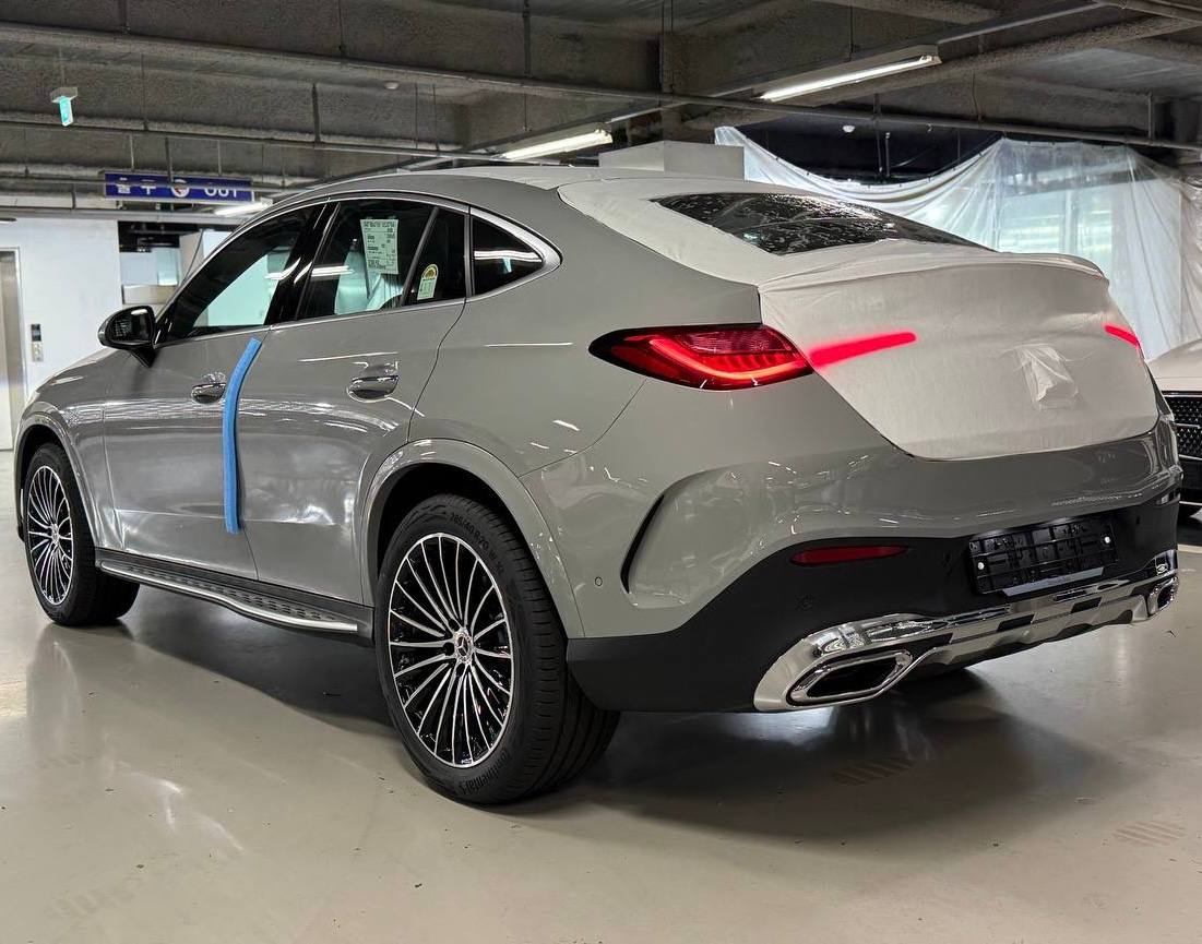 Mercedes-Benz GLC-Class 300 4Mid-4695