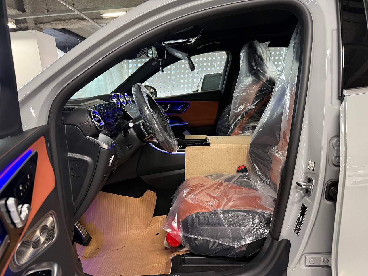 Mercedes-Benz GLC-Class 300 4Mid-4695