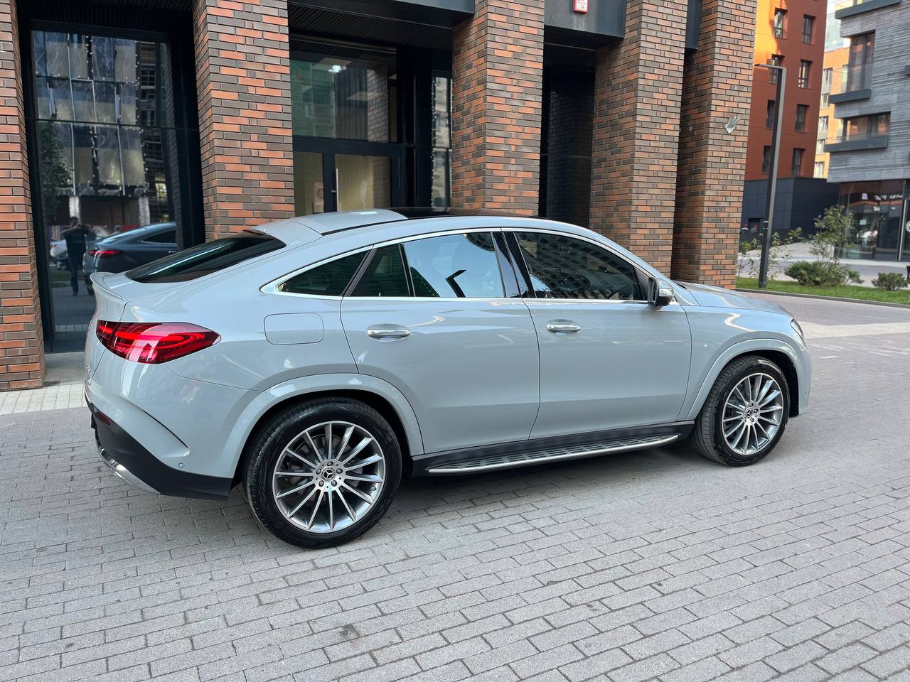 Mercedes-Benz GLE-Class 450id-4965