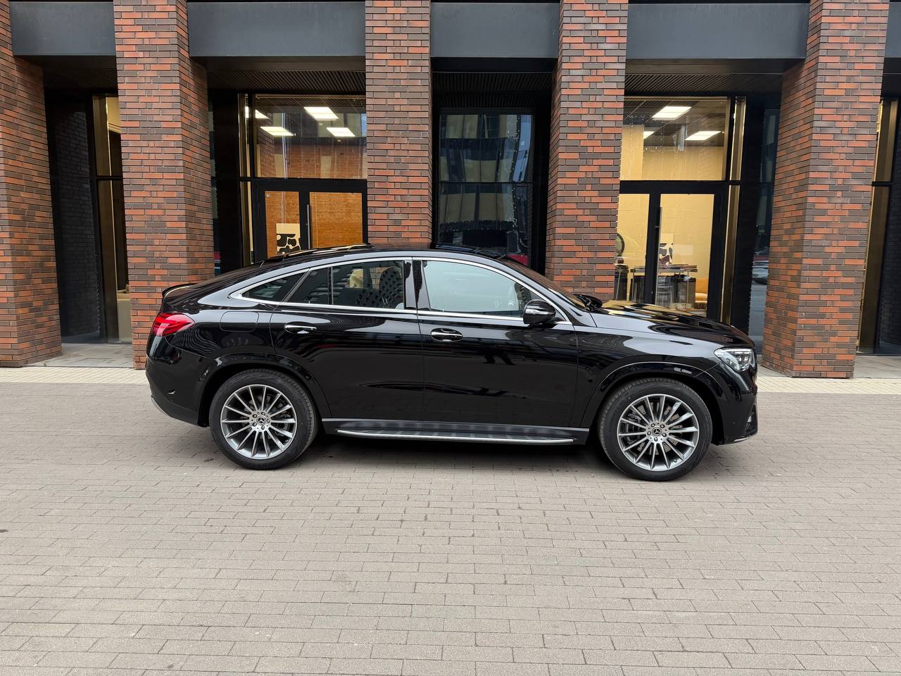 Mercedes-Benz GLE-Class 450id-5682