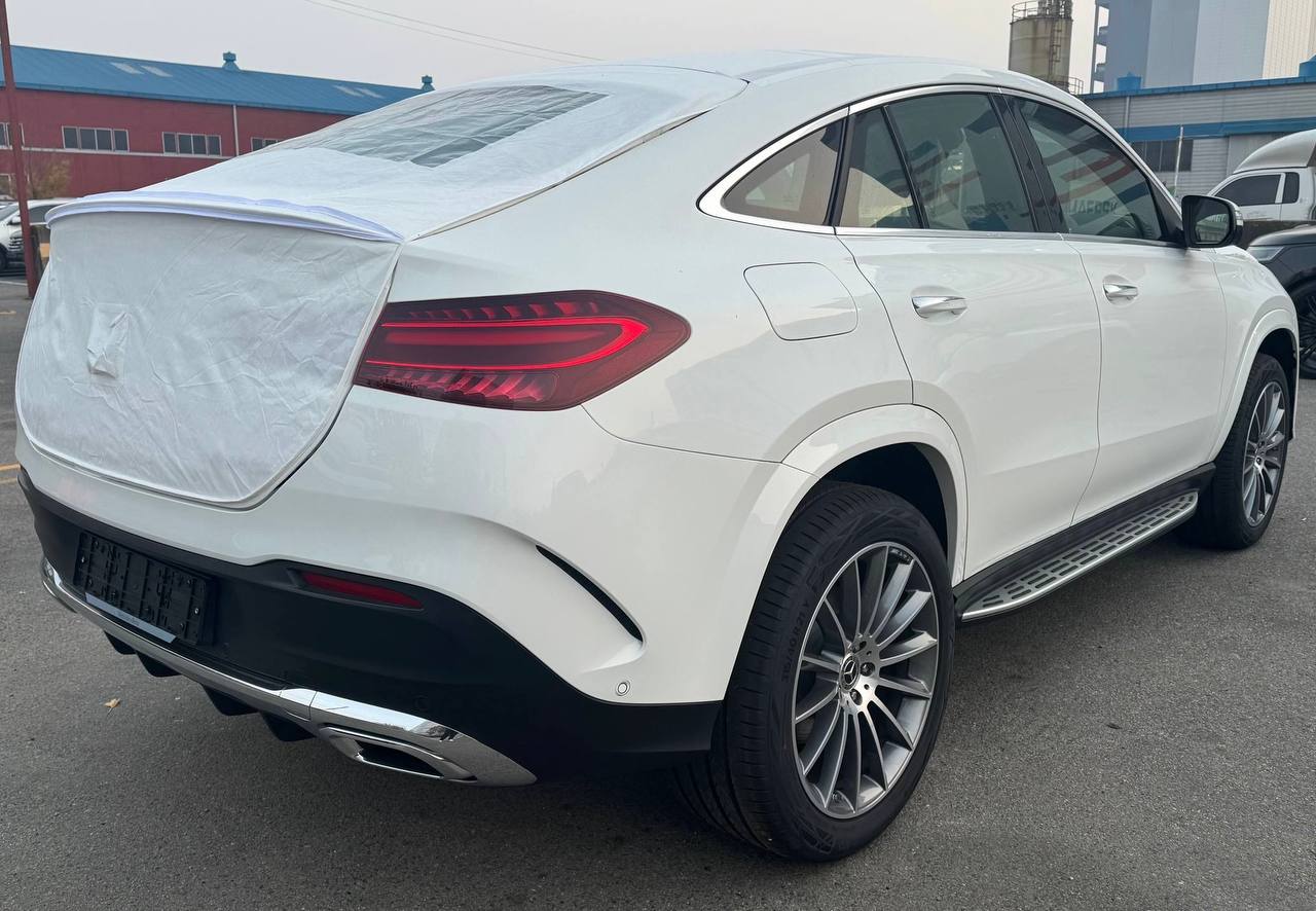 Mercedes-Benz GLE-Class 450id-5687