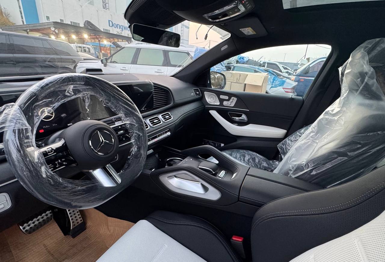 Mercedes-Benz GLE-Class 450id-5687