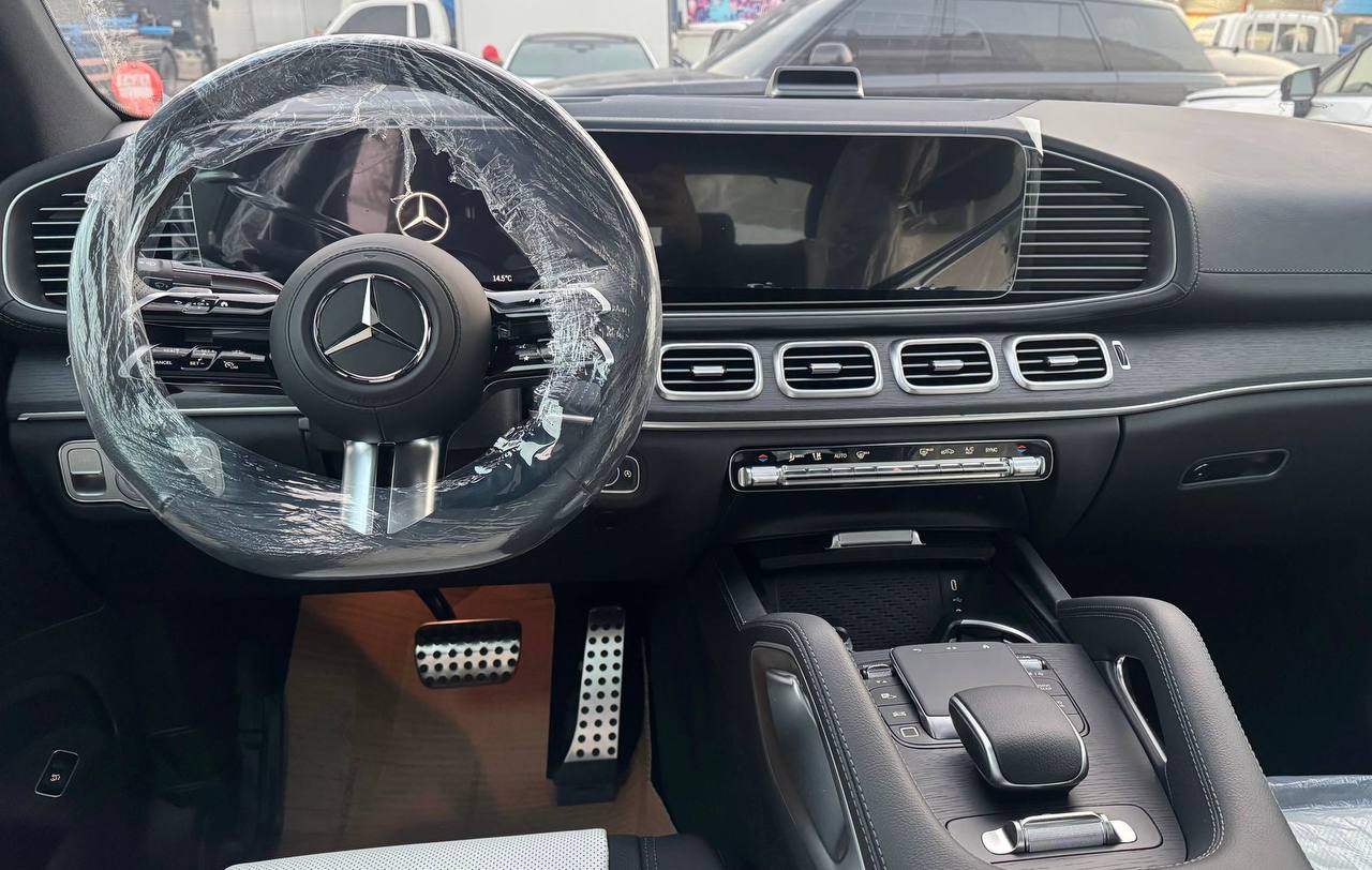 Mercedes-Benz GLE-Class 450id-5687