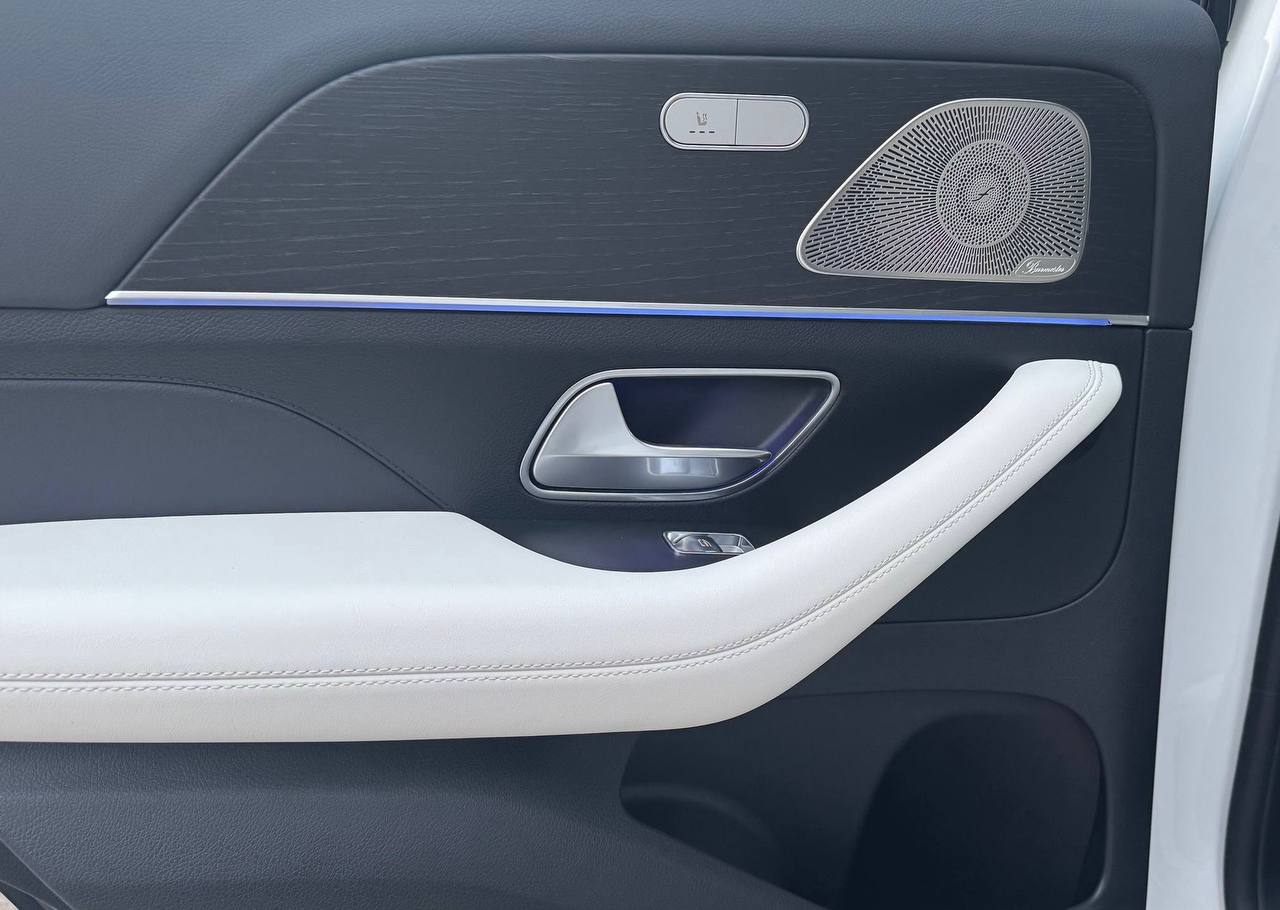 Mercedes-Benz GLE-Class 450id-5687