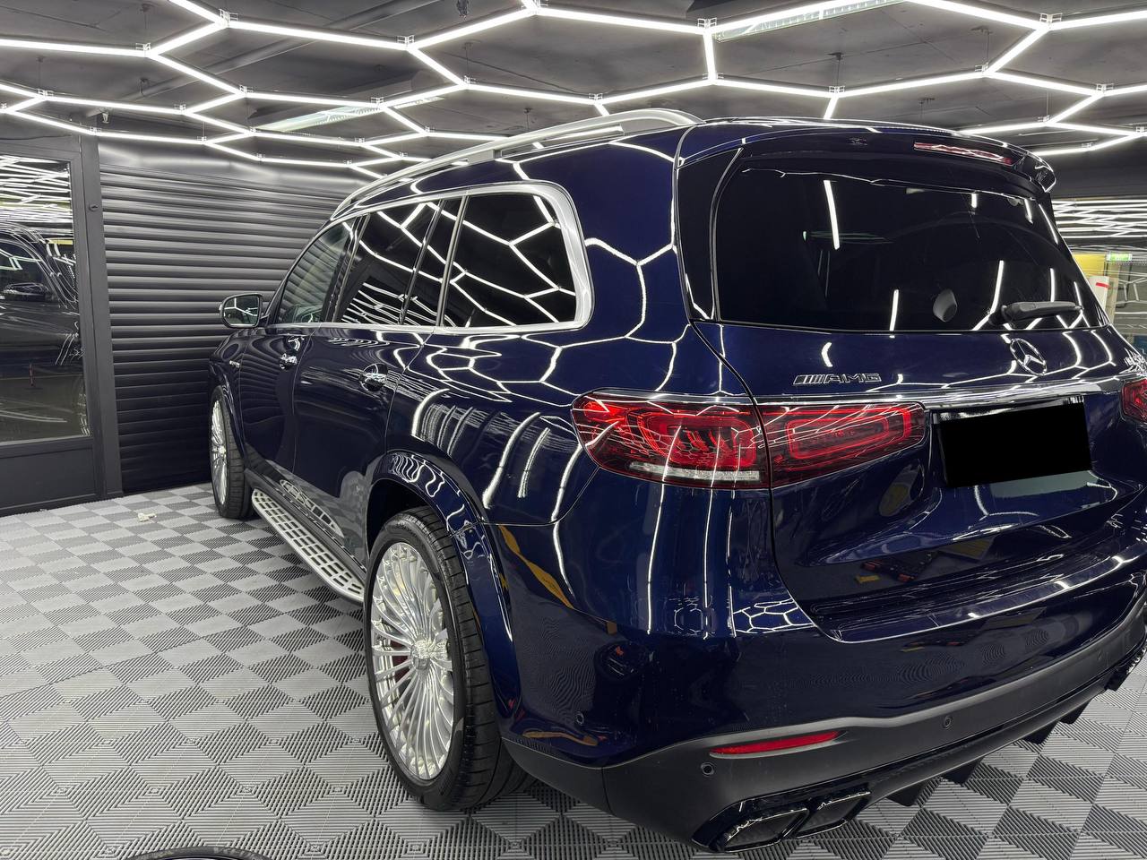 Mercedes-Benz GLS-Class 400did-3956