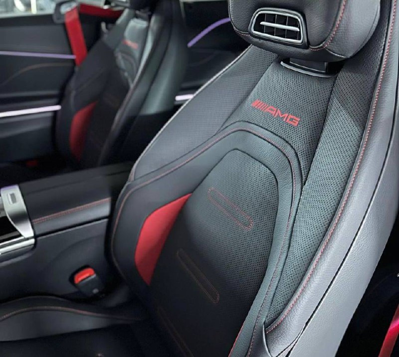 Mercedes-Benz E-Class E53 4M AMGid-3959