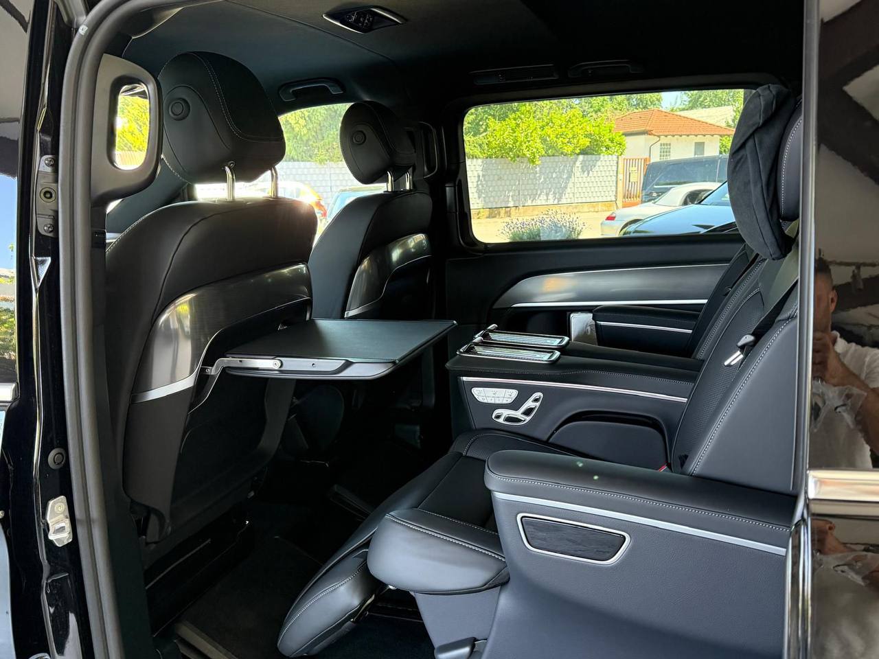 Mercedes-Benz V-Class 300d 4M Extra Longid-4370