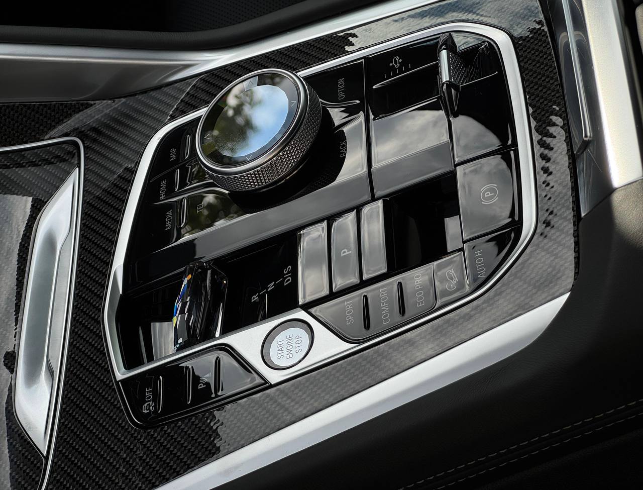 BMW X6 xDrive 40d Msportid-4971