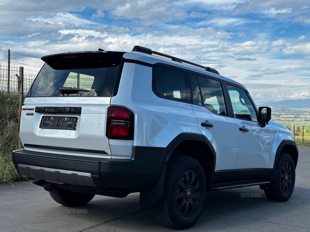 Toyota Land Cruiser Prado 2.4id-5228