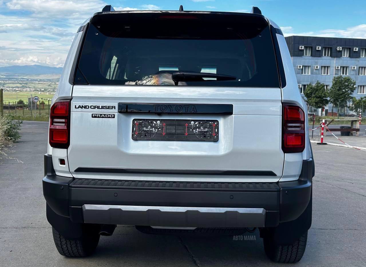 Toyota Land Cruiser Prado 2.4id-5228