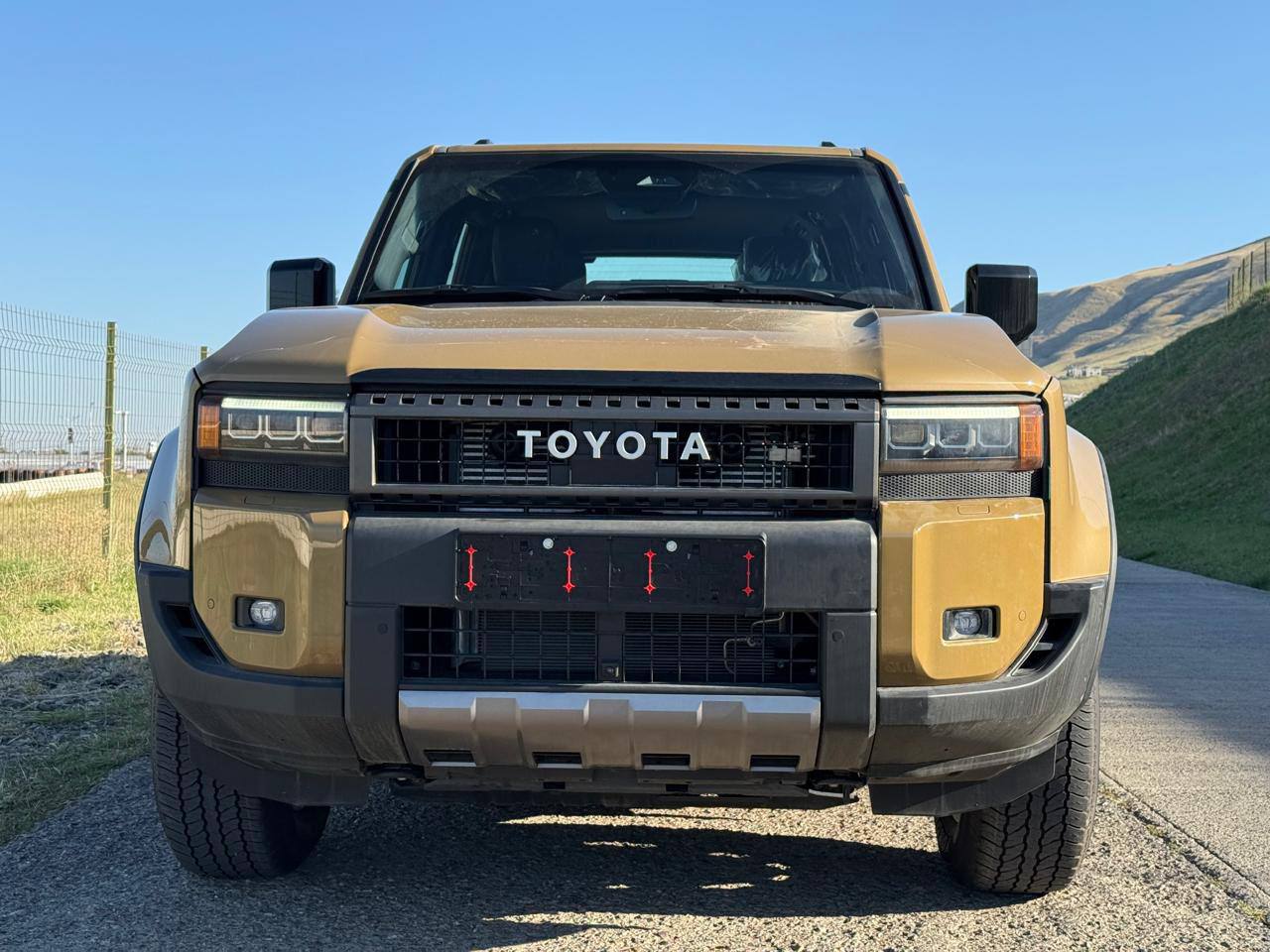 Toyota Land Cruiser Pradoid-5230