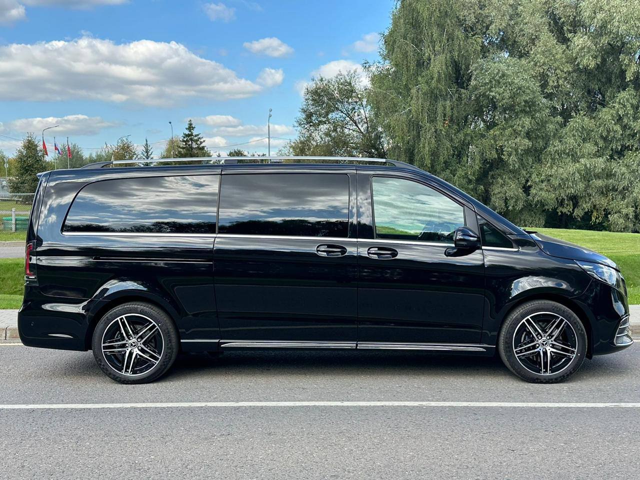 Mercedes-Benz V-Class 300d 4M Extra Longid-5232