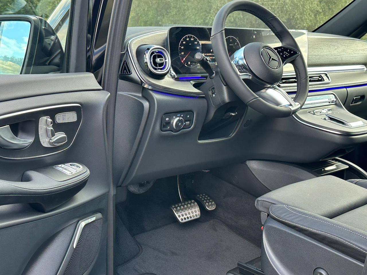 Mercedes-Benz V-Class 300d 4M Extra Longid-5232