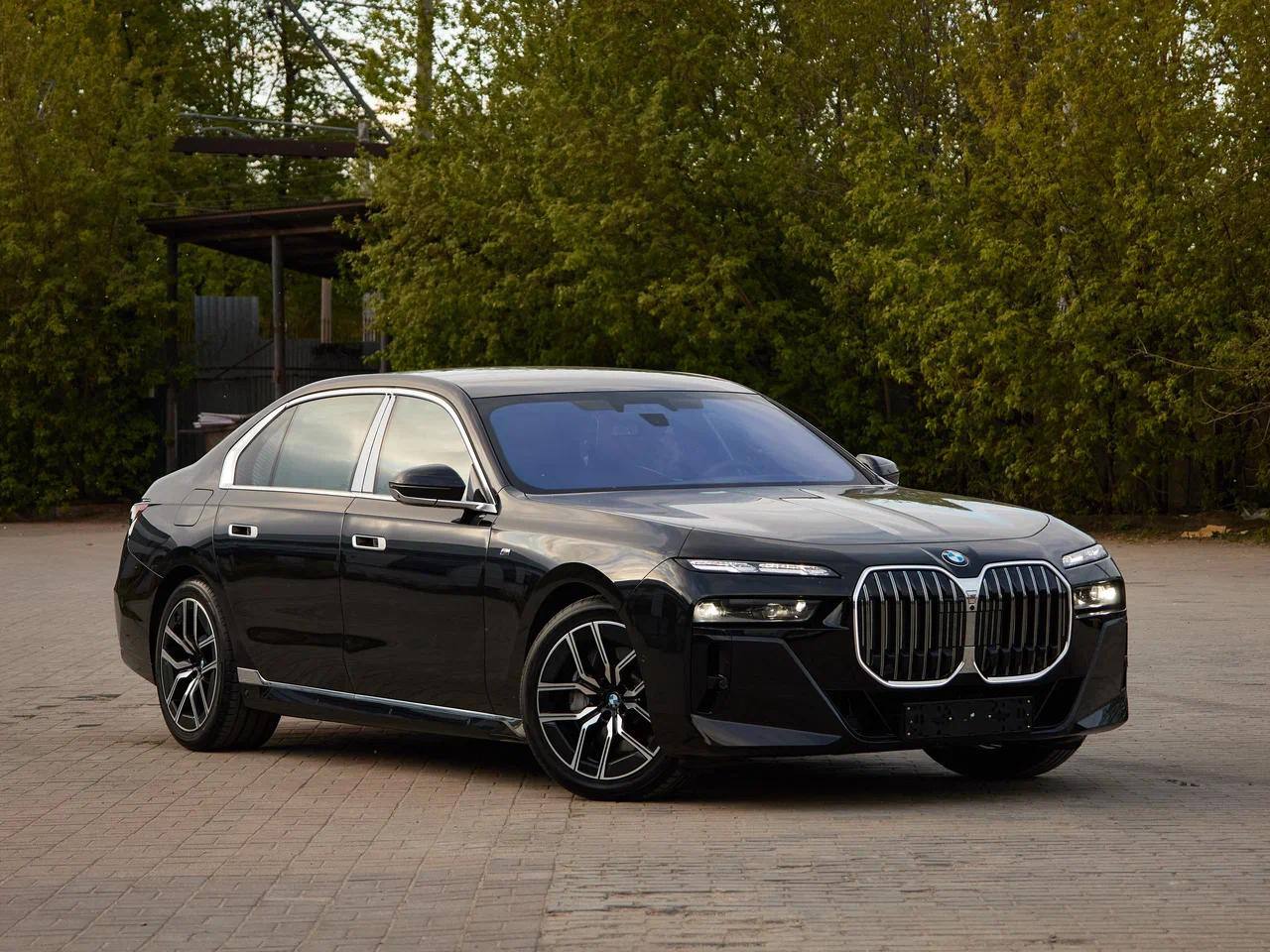 BMW 7 series 740iid-3519